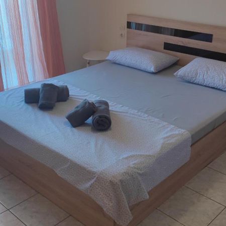 Stella Apartments Olympiaki Akti Bagian luar foto